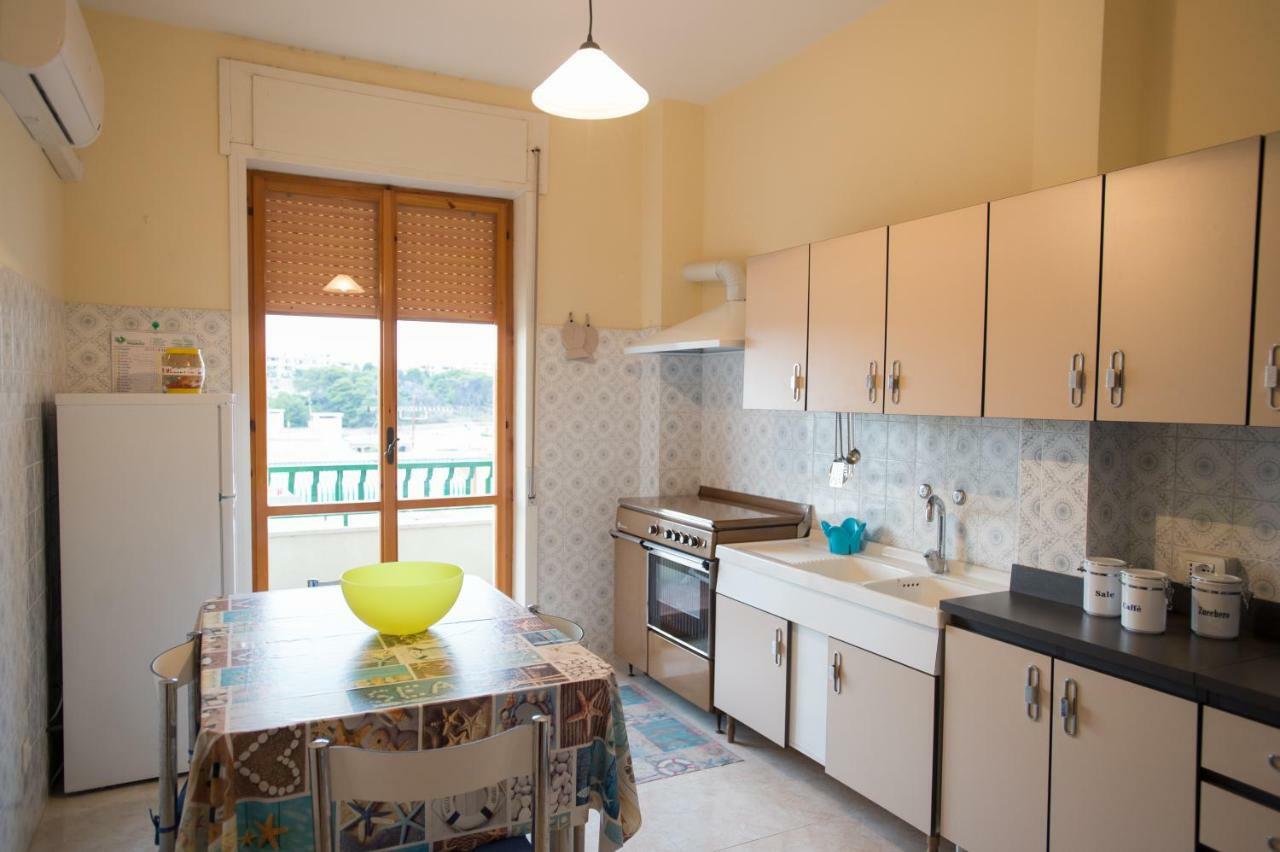 Al Tramonto Apartment Галиполи Екстериор снимка